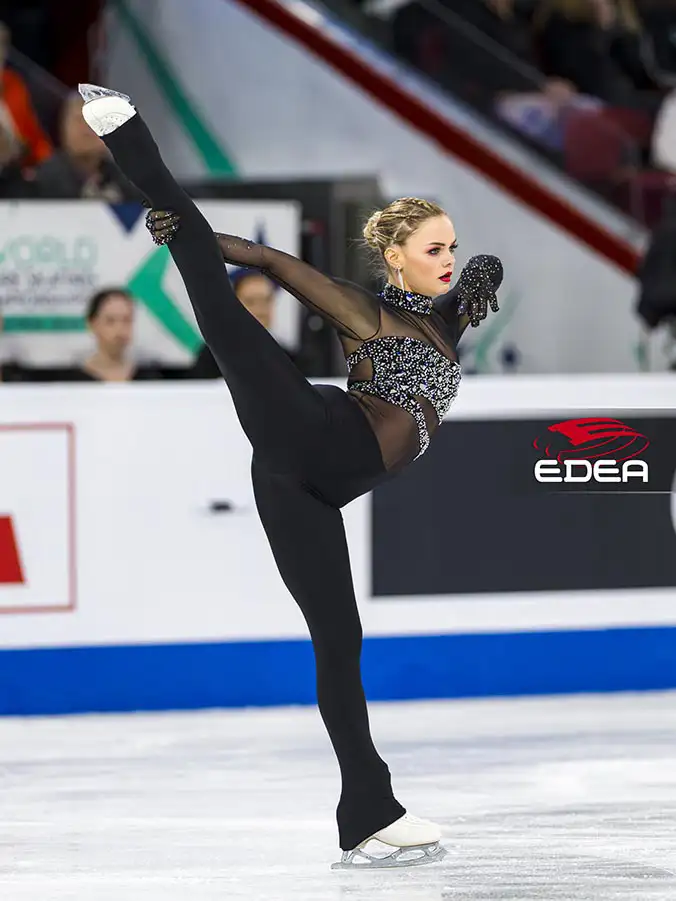 Ice Gallery Skates U.S.